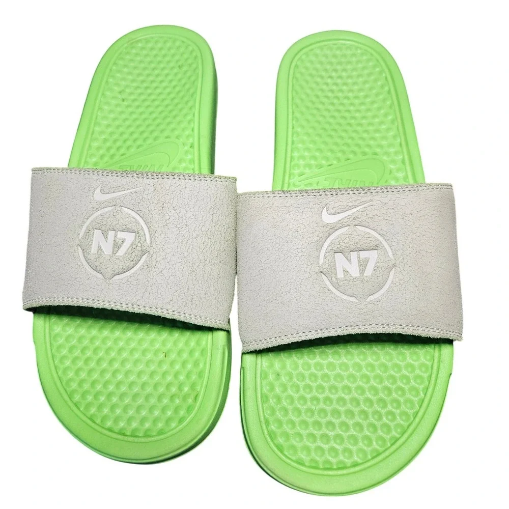 Nike Benassi JDI N7 Slide Sandals CV0267-001 Mens Size 8 Lime Green Light Bone